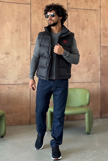 Мужской чёрный жилет Hugo Boss   