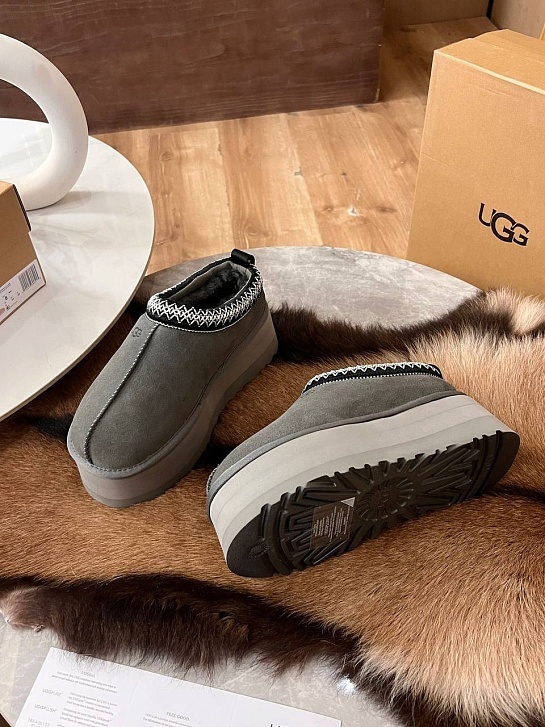 Женские замшевые ботинки UGG Tazz Platform - Grey