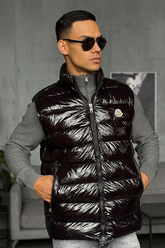 Мужской жилет чёрного цвета Moncler logo-patch