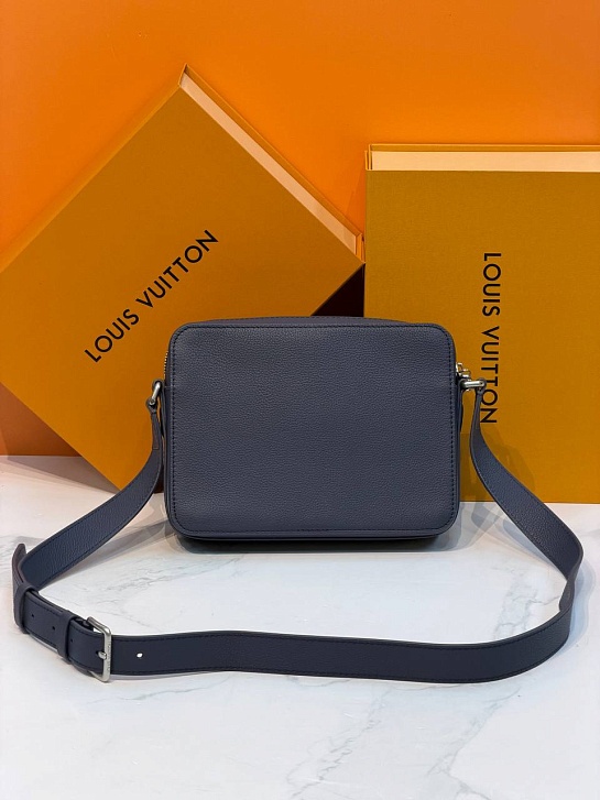 Кожаная сумка Louis Vuitton Boarding Messenger premium 24x18x9 см