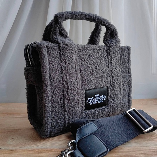 Сумка тоут Marc Jacobs 28x21 см