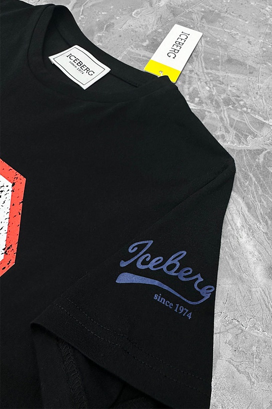 Мужская чёрная футболка Iceberg Snoopy
