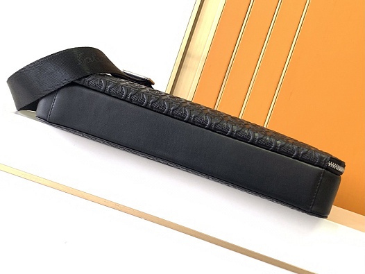 Кожаный портфель Salvatore Ferragamo Gancini Premium 39x28.5x7 см   