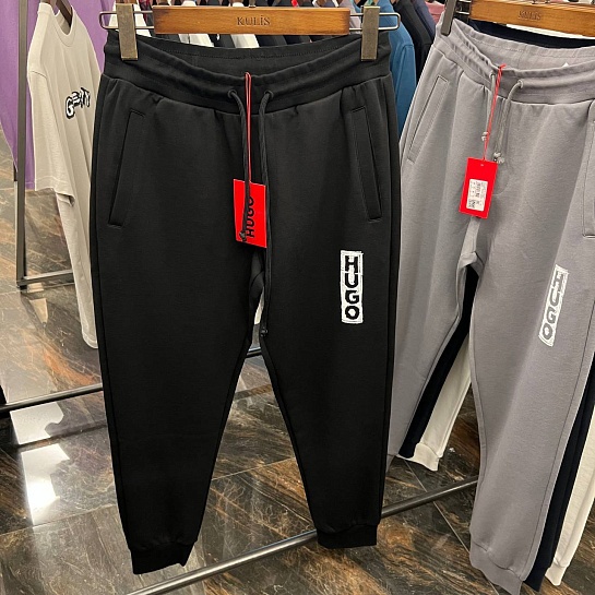 Чёрные спортивные штаны Hugo Boss Dogur