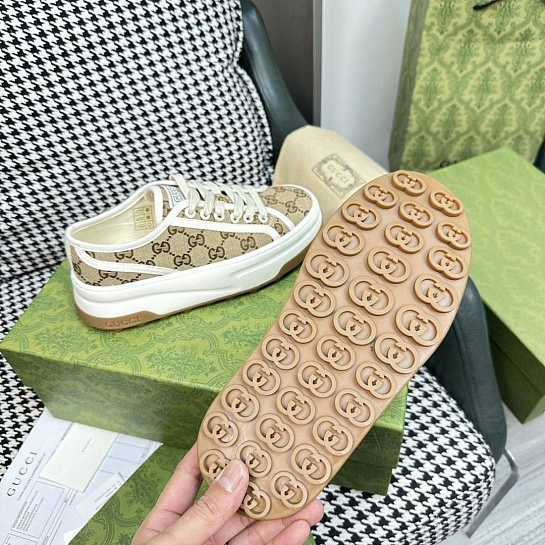 Женские кроссовки Gucci GG Screener premium