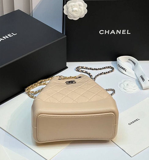 Женский рюкзак Chanel Gabrielle Premium  23x14.5x6 см - Beige   