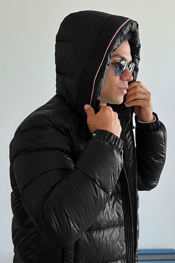 Мужской чёрный пуховик Moncler Pavin   