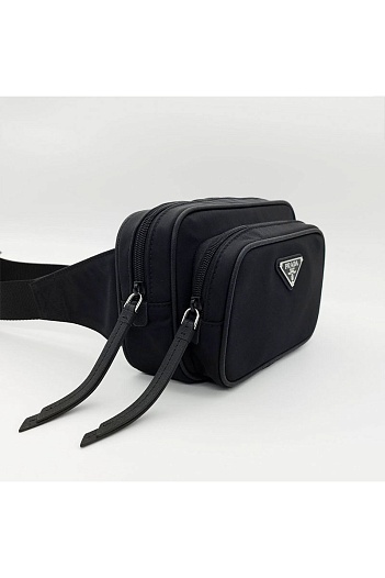 Чёрная сумка на пояс Prada 23x19x9 см   