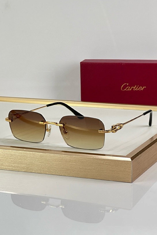 Солнцезащитные очки Cartier