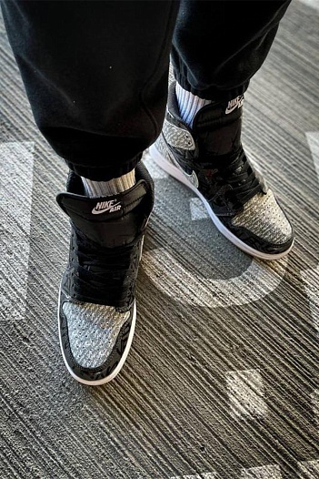 Кроссовки Nike Air Jordan 1 High "Rebellionaire"   