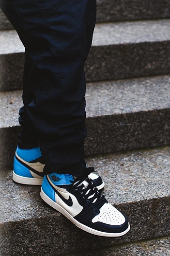 Кроссовки Nike Air Jordan 1 Retro High "Obsidian"   