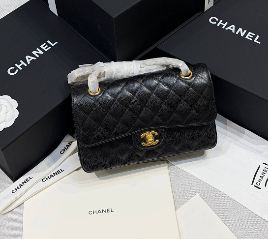 Кожаная сумка Chanel Classic Flap premium 23x14x6 см (7 расцветок)