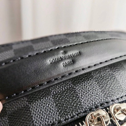 Кожаный рюкзак Louis Vuitton Avenue 41x30 см   