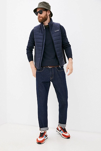 Мужской жилет Calvin Klein тёмно-синего цвета   