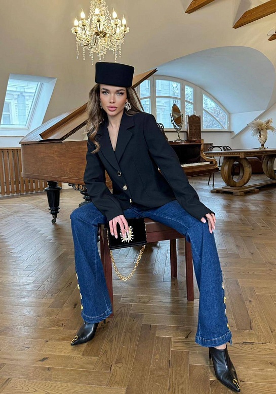 Женский классический пиджак чёрного цвета Schiaparelli premium
