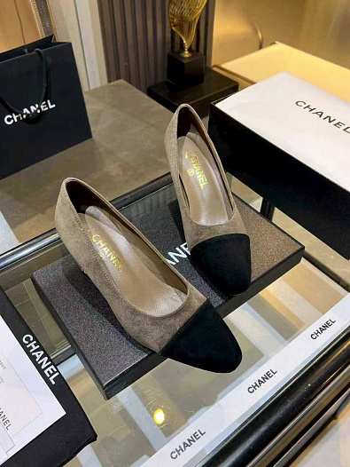 Женские замшевые туфли на каблуке Chanel premium   