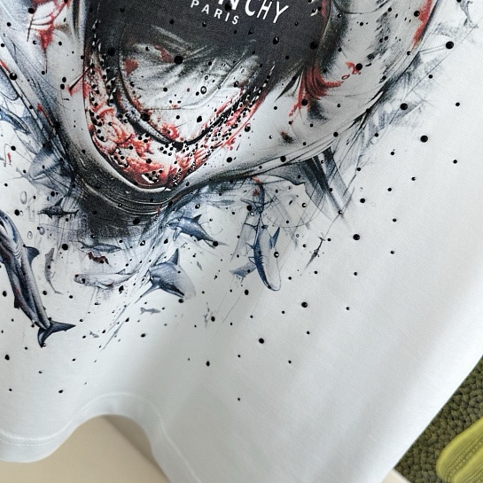 Белая оверсайз футболка Givenchy Premium