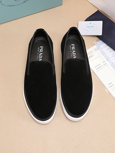 Мужские замшевые слипоны Prada Saint Tropez - Black / White   