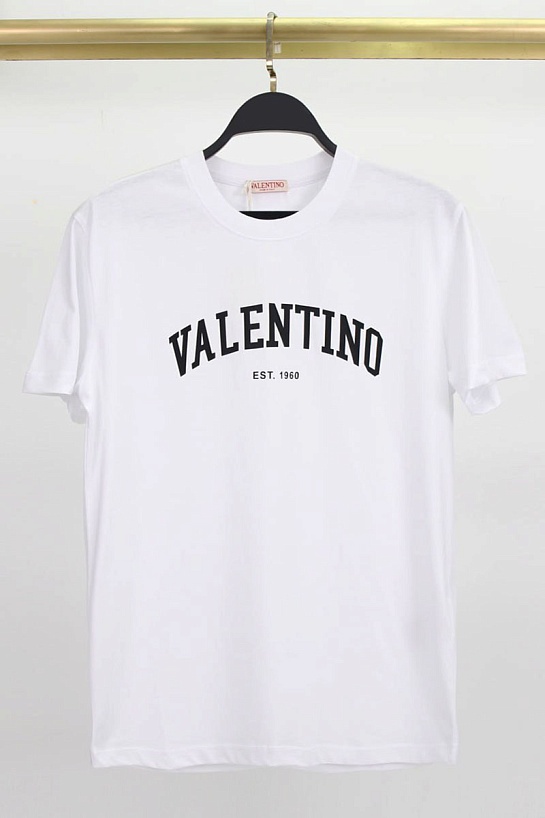 Мужская футболка Valentino белого цвета