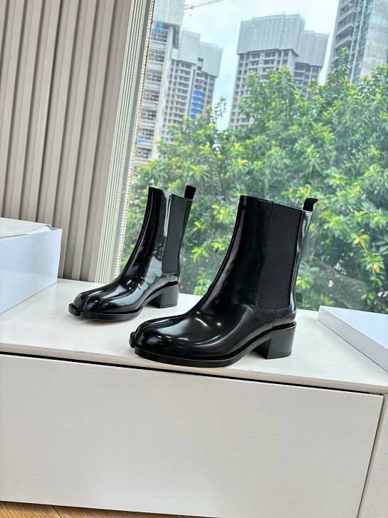 Женские кожаные сапоги Maison Margiela premium
