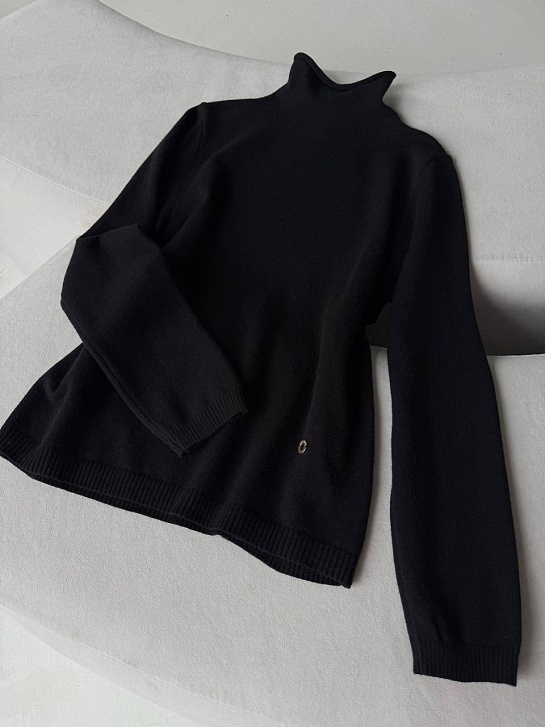 Женская чёрная водолазка Loro Piana