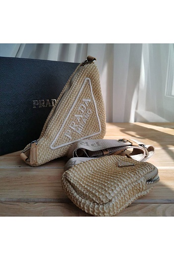 Сумка Prada Triangle Raffia 10.5x26x14 см   