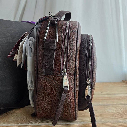 Кожаный рюкзак Etro с узором плейсли 30x24 см   