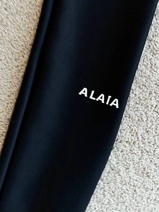 Женские чёрные леггинсы Alaia