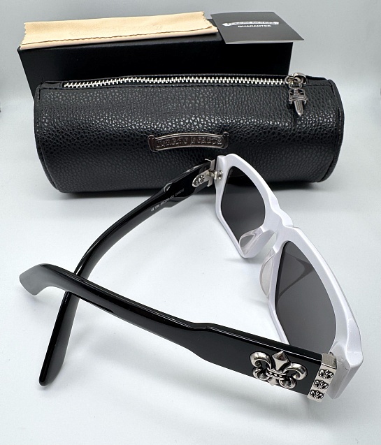 Солнцезащитные очки Chrome Hearts square-frame - White