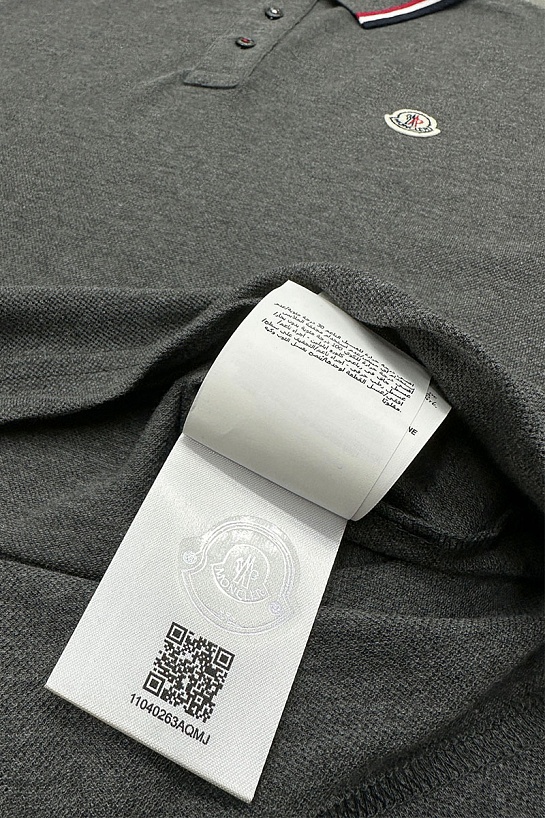 Мужское поло серого цвета Moncler logo-patch