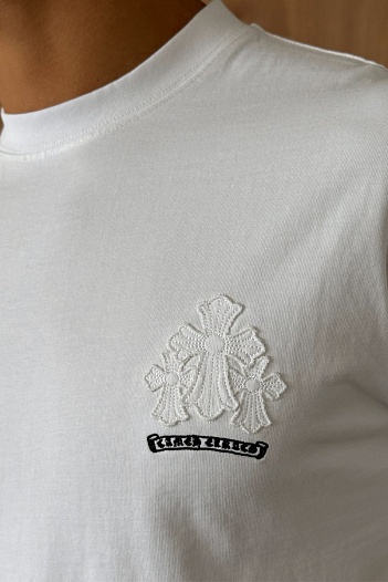 Белая оверсайз футболка Gothic logo   