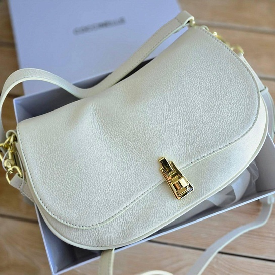 Кожаная сумка Coccinelle Magie 28x18 см