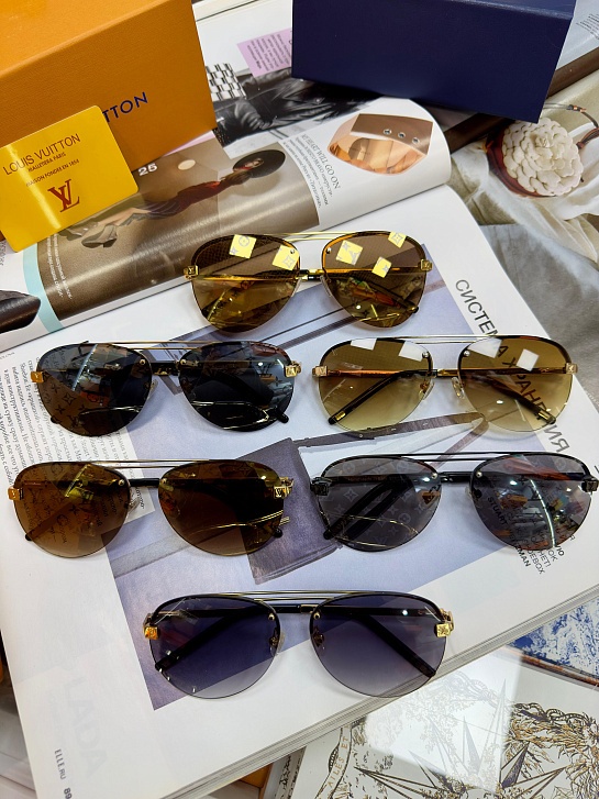 Брендовые солнцезащитные очки-авиаторы Louis Vuitton