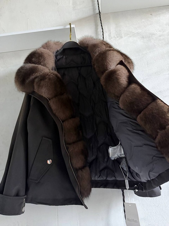Женская парка с натуральным мехом Max Mara premium