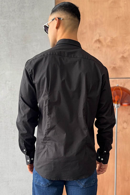 Мужская чёрная рубашка Hugo Boss logo-embroidered
