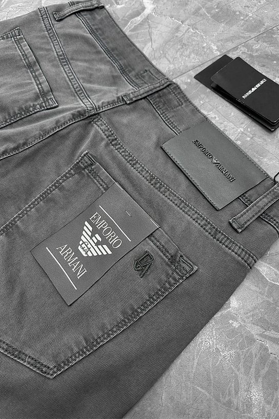 Мужские серые джинсы Emporio Armani