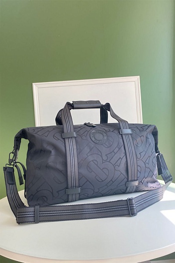 Нейлоновая дорожная сумка Burberry Premium 50x29x19 см   