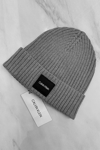 Серая шапка Calvin Klein logo-patch   