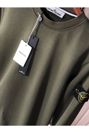 Мужской зелёный свитшот Stone Island с патчем на плече   