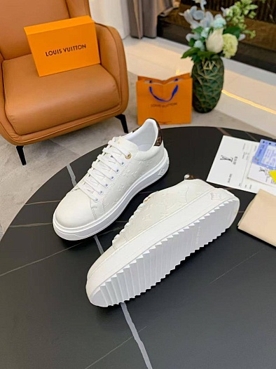 Женские кожаные кроссовки Louis Vuitton Time Out - White   