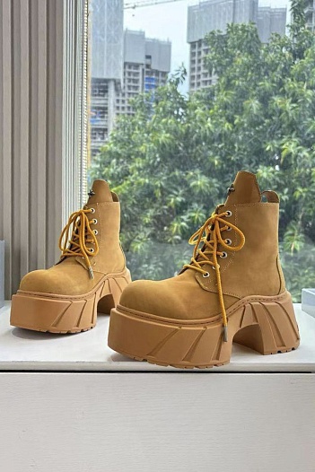 Женские замшевые ботинки на платформе SMFK premium   