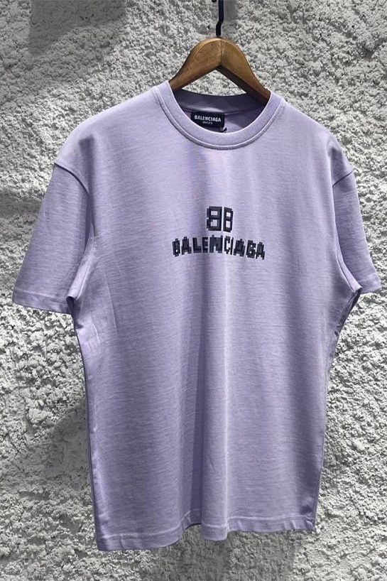Светло-фиолетовая оверсайз футболка Balenciaga Pixel