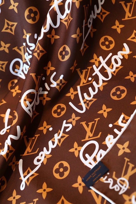 Платок Louis Vuitton LV Script Square premium 89x88 см