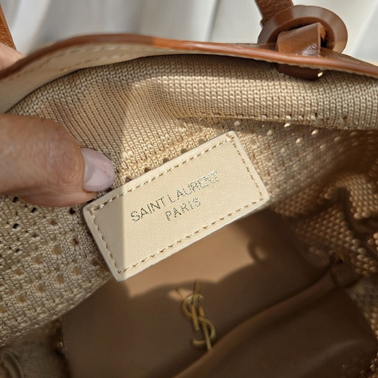 Плетёная сумка Yves Saint Laurent 21x15 см