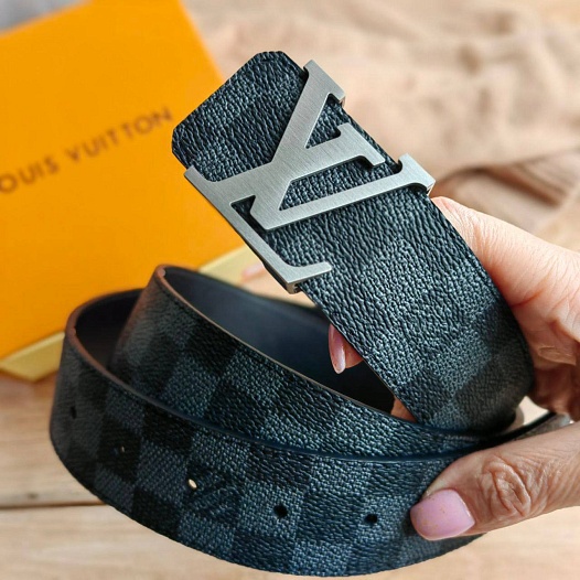 Кожаный ремень Louis Vuitton (длина 100  / 105 см)   