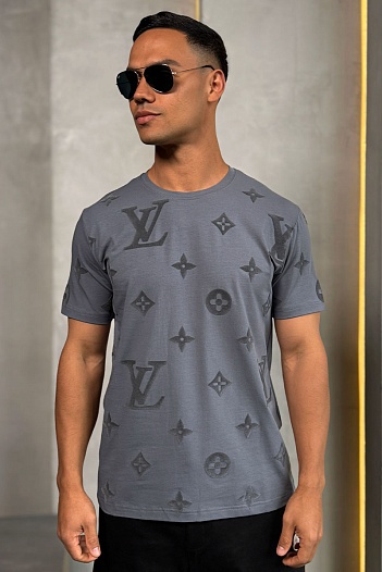 Серая мужская футболка Louis Vuitton Monogram All-over   