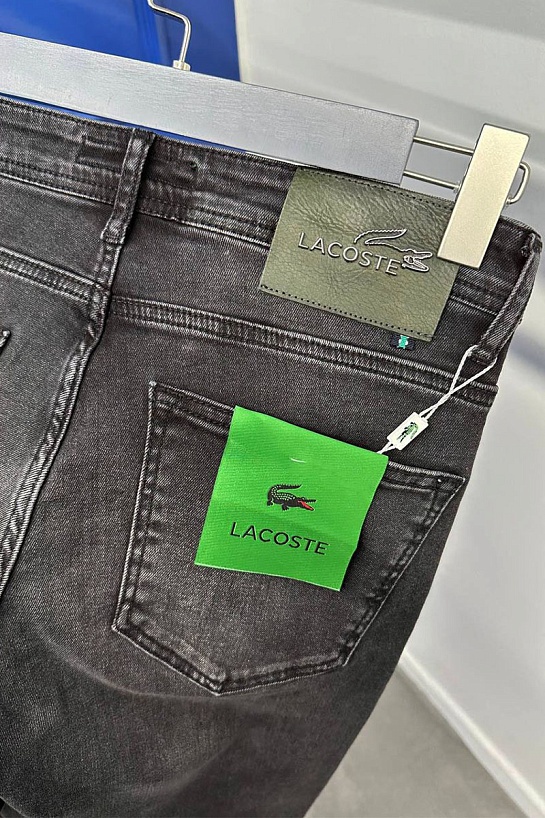 Мужские чёрные джинсы Lacoste