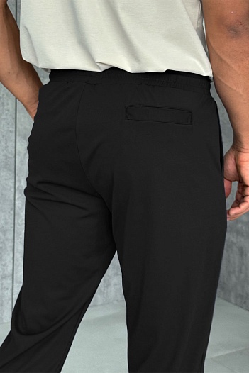 Спортивные штаны Hugo Boss чёрного цвета   