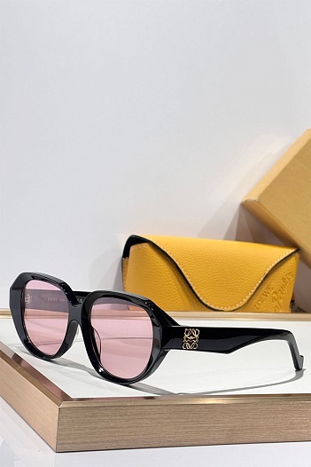 Солнцезащитные очки Loewe Anagram   