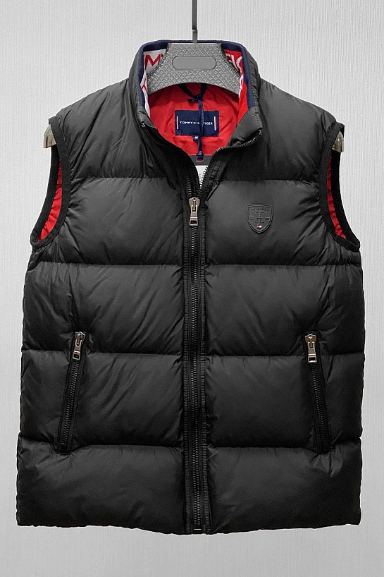 Мужской жилет Tommy Hilfiger чёрного цвета